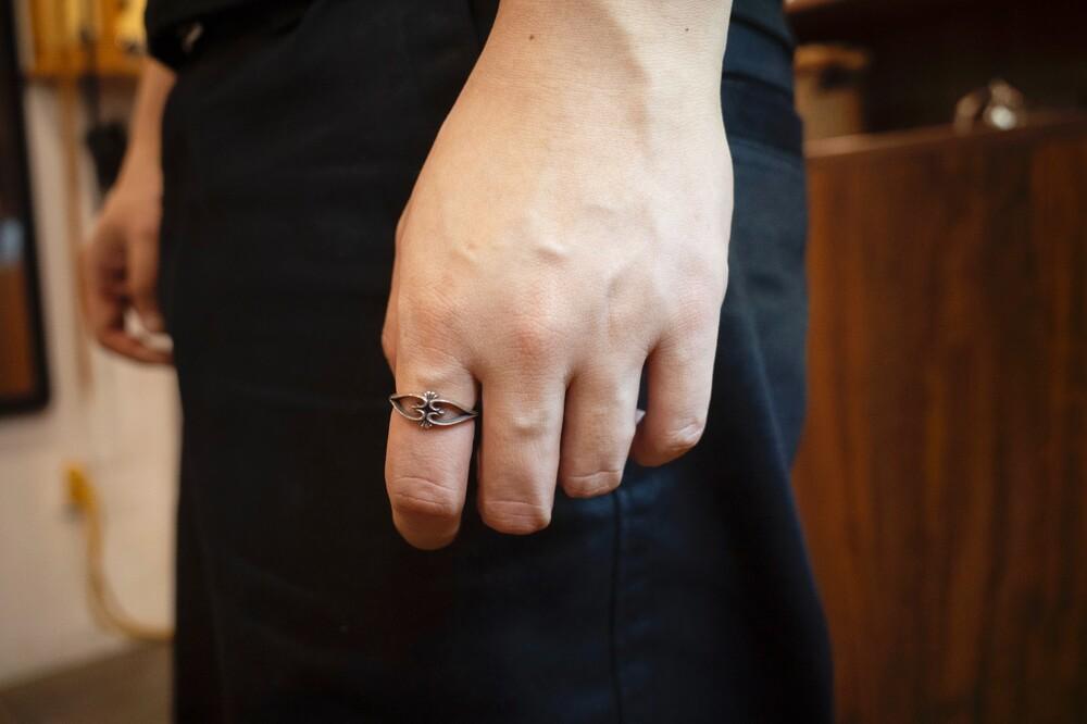 Josilver Small Sprout Paper Ring (L) (A Type)