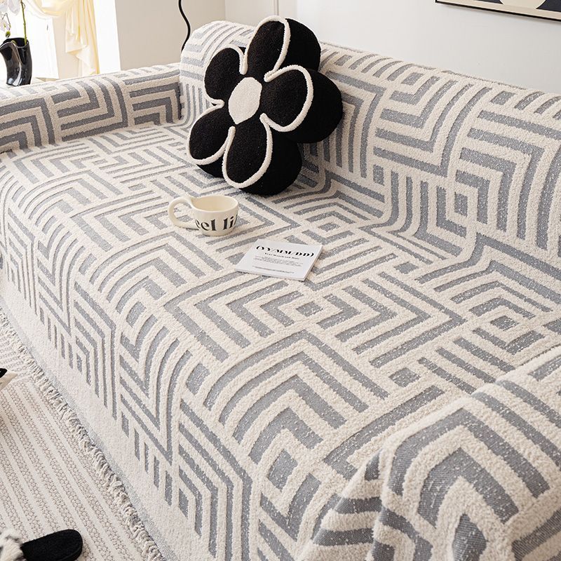 Nordic Tassels Geometric Pattern Sofa Cover Chenille Four Season Universal Couch Cover Non-slip Thrown Blanket Modern Sofa Towel
