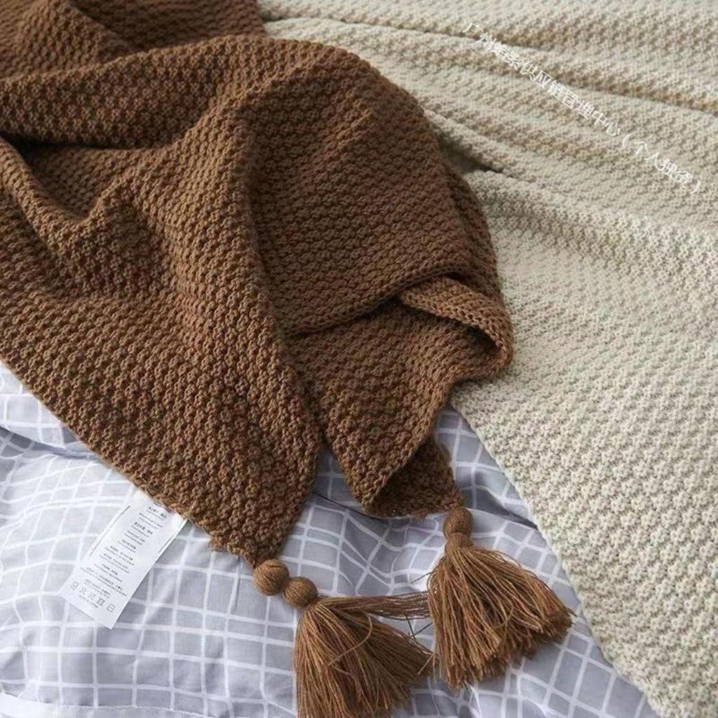 Handmade Tassel Blanket - Cozy Internet Style Sofa Throw, Perfect for Office or Bed