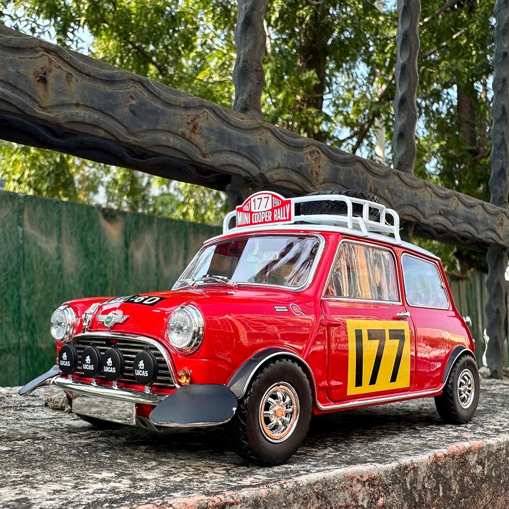 1/18 BMW MINI COOPER Alloy Car Diecasts & Toy Vehicles Car Model Miniature Scale Model Car Toy for Children