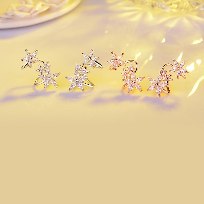 1Pair Inlaid with Synthetic Zircon Three Flowers Elegant Sexy Luxury Women's Stud Earrings, Ideal Gift for Friends