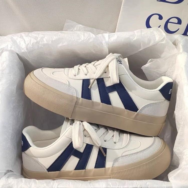 Autumn shoes 22 new board shoes comfortable small thick-soled muffin casual and high