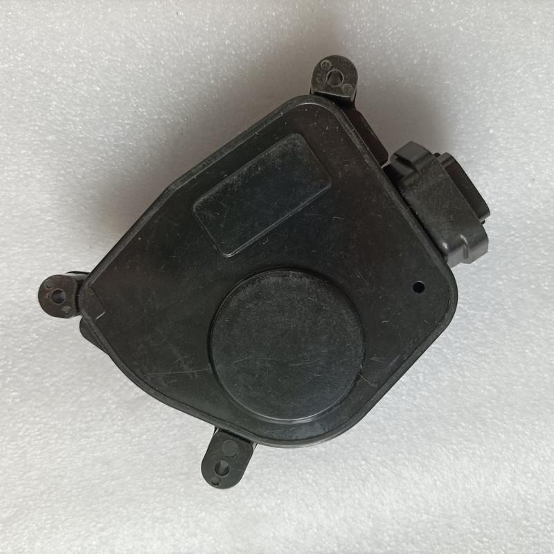 

812902E010/2E020 fits Hyundai Tucson trunk lock mechanism. 812902E010 81290-2E010 81290 2E010
