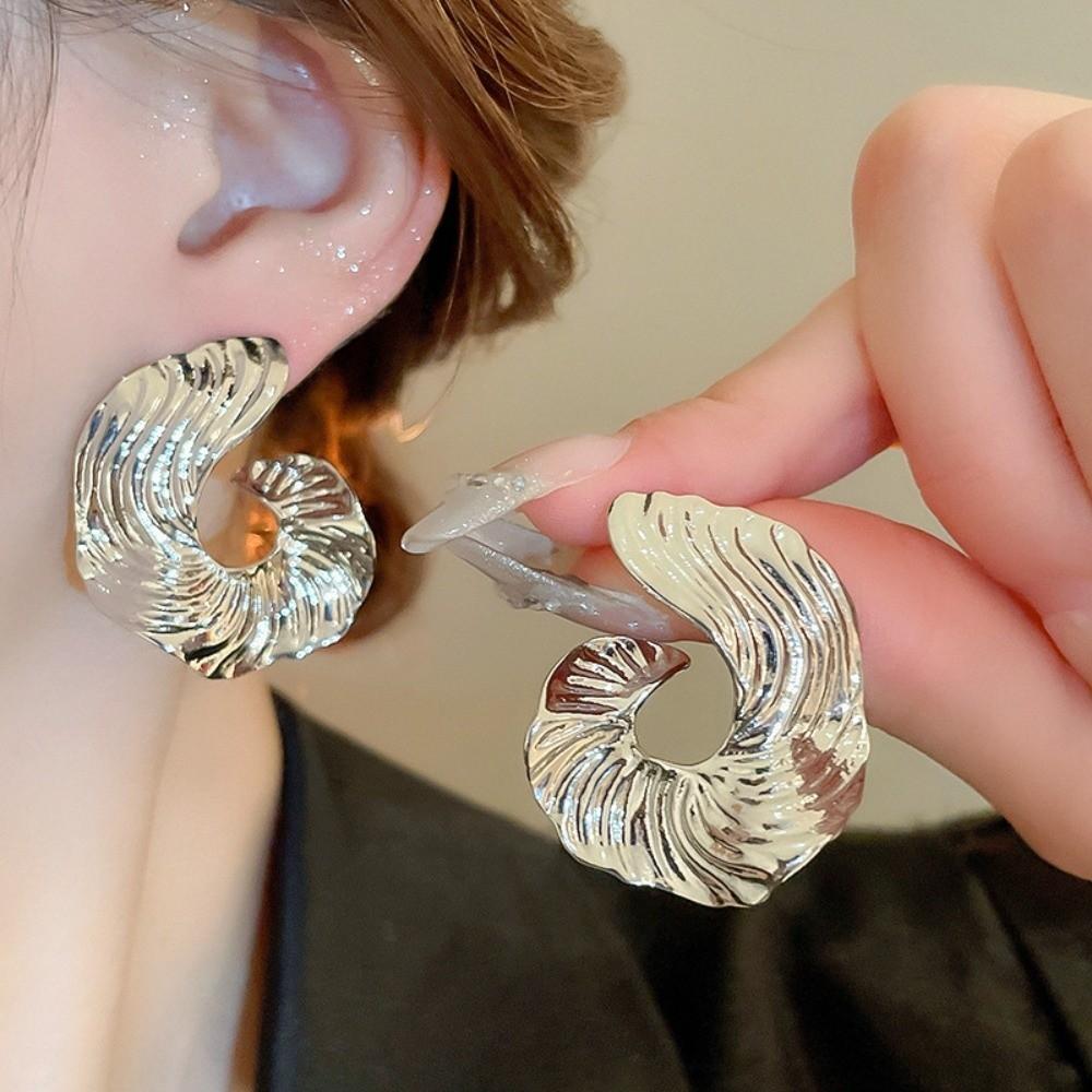 Ear Jewelry Large Metal Ear Studs Irregular Geometric Zinc Zinc Alloy Stud Earrings  Ladies