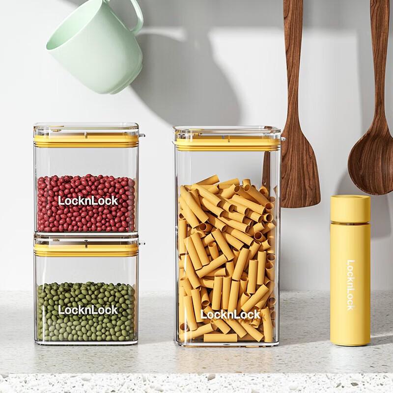 Lock & Lock Vacuum Seal Food Storage Container Set