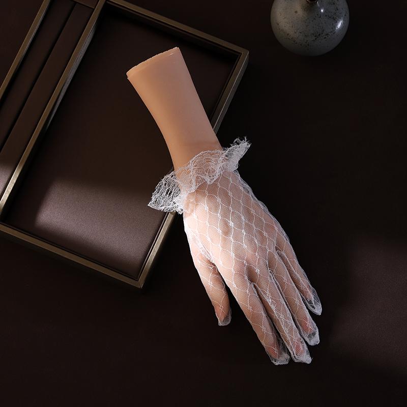 Guanti da sposa corti bianchi in rete con dita, guanti da sposa sexy trasparenti alla lunghezza del polso, adatti per accessori da sposa da donna