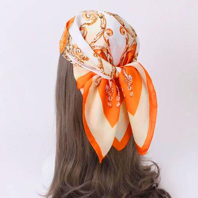 Accessori – Sciarpe e foulard