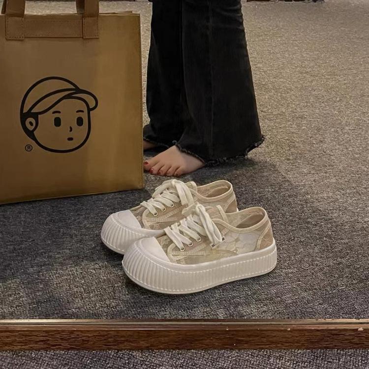 

Легкая и дышащая сетчатая обувь женская летняя новая сетчатая белая обувь универсальная полая парусиновая обувь с низким верхом кеды 35 [Strength Factory - Undertake] хаки