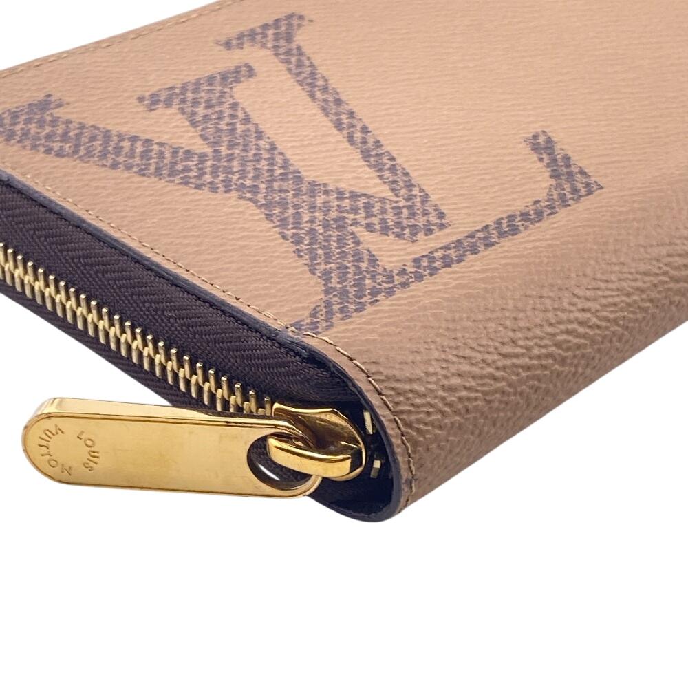 LOUIS VUITTON M69353 Zip Around Monogram Giant leather Zippy wallet Purse Brown leather unisex Used