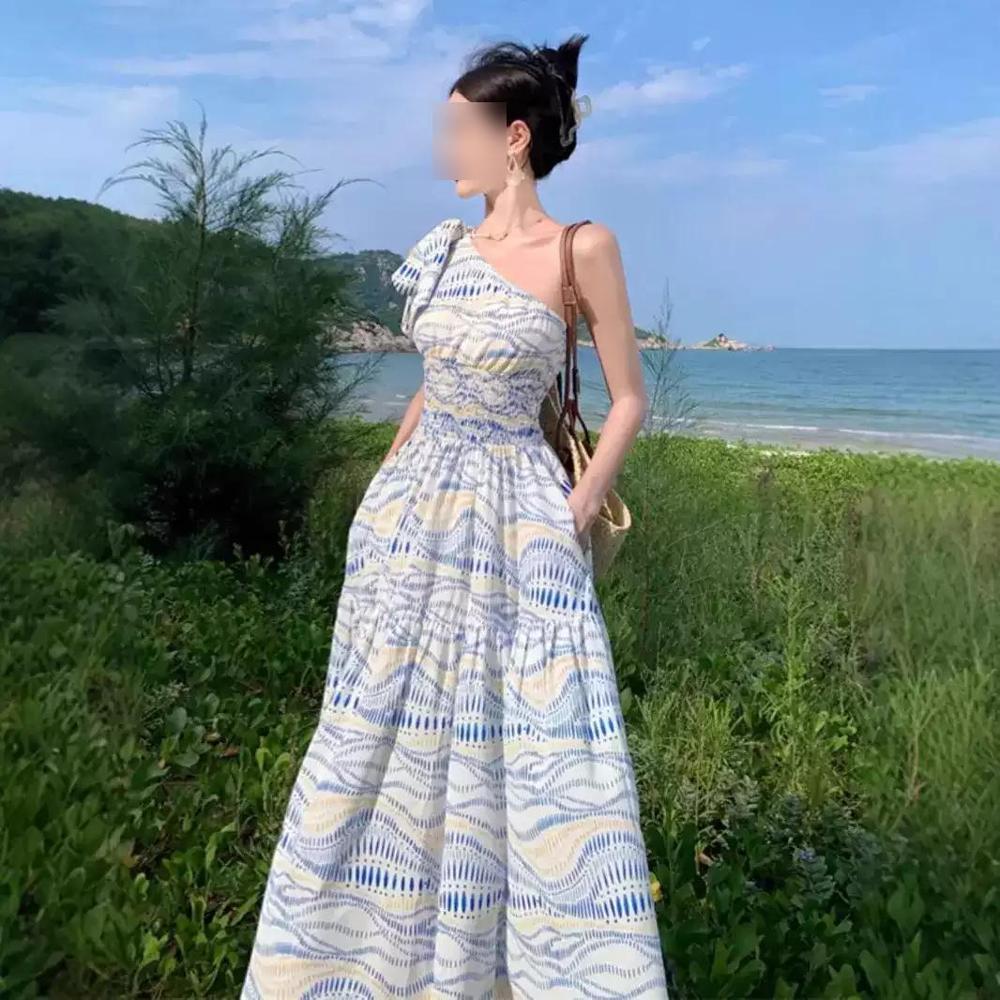 Thailand Travel Photo Slanted Shoulder Dress Niche Temperament Waist Skirt Sanya Vacation Beach Dress