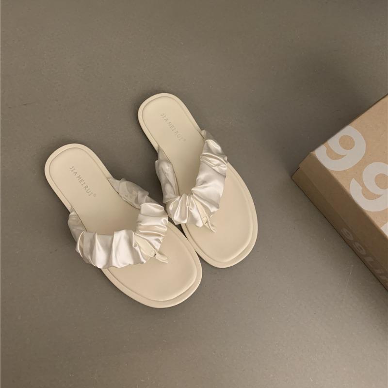 

Summer Outside Modern Slippers Low Heel Flat with Women s Shoes on Sale 2024 New Solid Shallow Concise Women s Slippers Chinelos