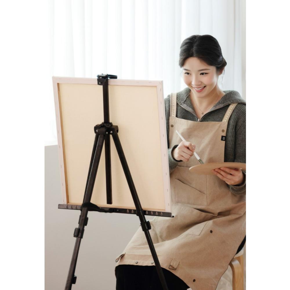 Comet Foldable Metal Easel Stand