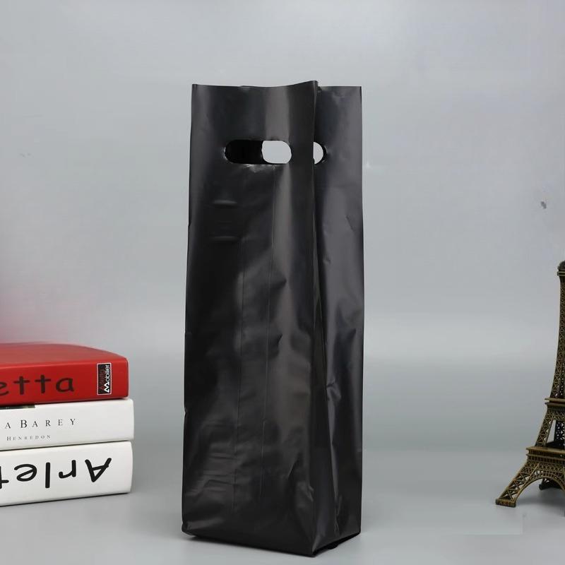 Reusable Red Wine Tote Bag Single Wine Packaging Tote Thickened PE Hotel Universal Pouch Load Bearing and Durable Plastic Bag Black packaging pouch