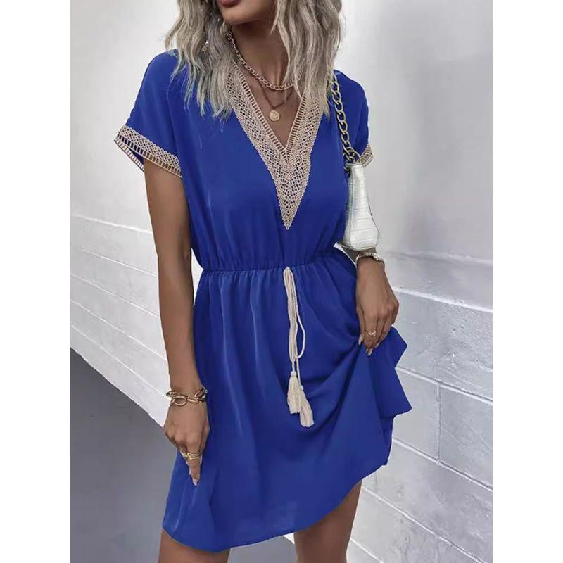 V-neck Short Sleeve Waist Cinching Dressv Collar Short Sleeve Waist-Controlled Dress