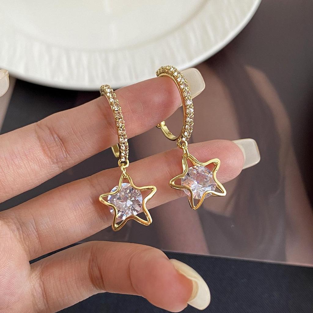 Elegant High-End Five-Pointed Star Silver Earrings with Hollow Diamond Inlay for Women