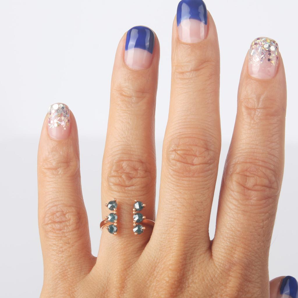 Mezmic White Magic Twin Blue Diamond Gold Ring