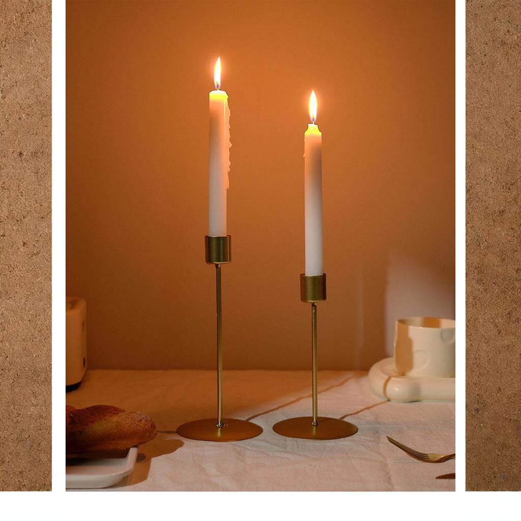 Kerzenhalter im Stil von Light Luxury, Retro-Dekoration für den Esstisch