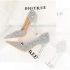 Chaussures à paillettes brillantes, Sexy, européennes et américaines, à talons hauts, peu profonds, pointues, découpées sur le côté, 10.5cm