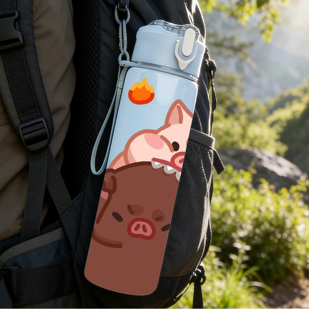1PC Two Cute Pig Hug Cartoon Print 750ml Color Plastic Sports Water Bottle Leakproof Flip Straw Lid Suitable for Sports Office Home Use