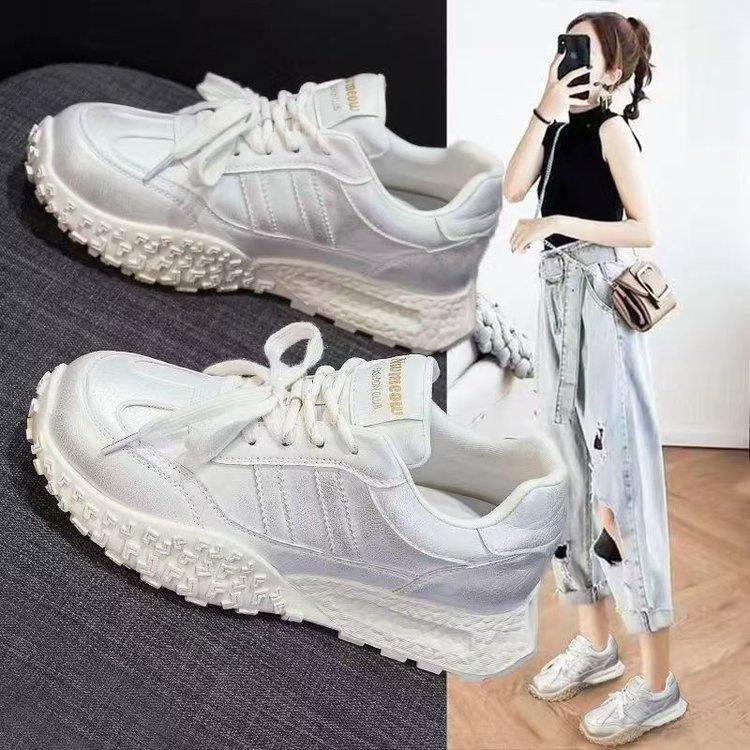 Popular Platform Dad Shoes Women's 2025 New Autumn Fashion Versatile Light Height Increase Small Casual Sports Shoes