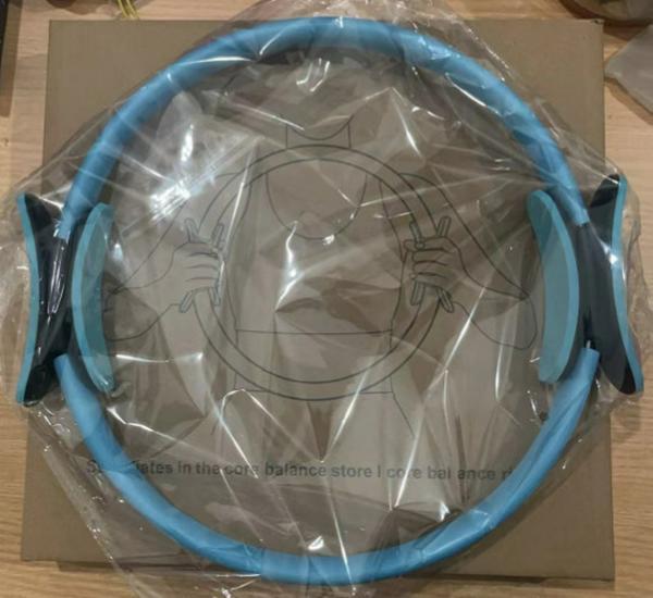 Magischer Pilates Yoga Ring Widerstandsband für Indoor-Übungen und Rückenunterstützung