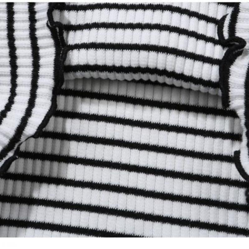 [romance] Girls  Ribbed T shirT Ow