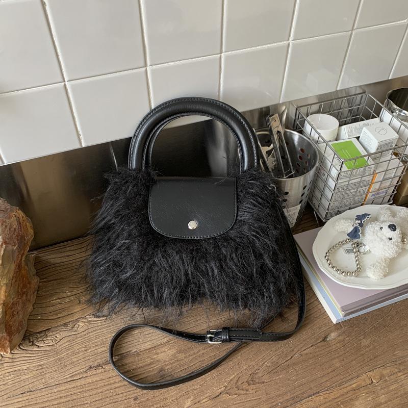 

Популярная портативная пушистая сумка для осени и зимы, новая женская пушистая сумка через плечо, модная сумка-мессенджер через плечо чёрный