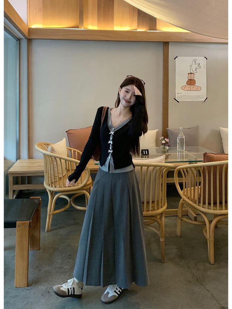 Reiner Süßer Mädchenstil: Zweiteiliges Langarm-T-Shirt & Halbkörperrock-Set für Damen