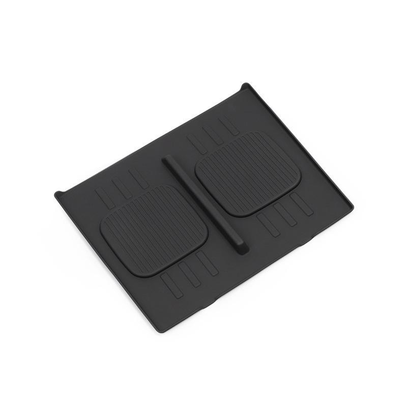For Hyundai Santa Fe 2025 Wireless Charging Pad Auto Interior Accessories Car Phone Non-slip Charger Mat Silicone Protective Pad