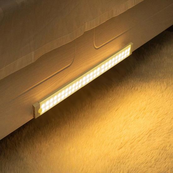 Luce LED per armadio senza fili, luce soffusa, senza sfarfallio, ampio angolo di rilevamento, luce con sensore di movimento ricaricabile, lampada da comodino