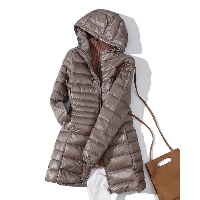 Women Puffer Jackets Ultralight Duck Down Jacket Warm Portable Hooded Coat Female Windbreaker Parka