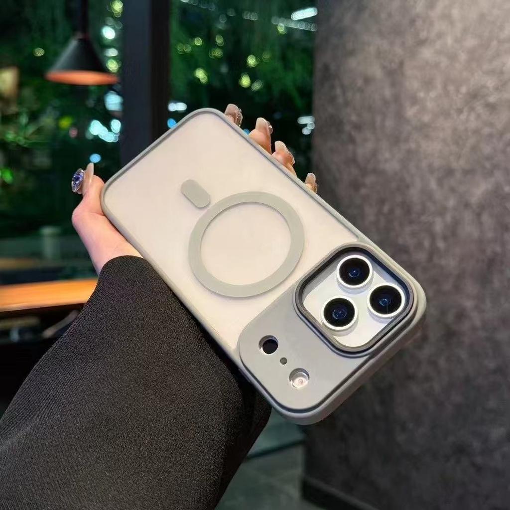 Applicable To IPhone17 Soft Color Magnetic Phone Case Skin Feeling Apple 16proMax Anti Fall 15 Anti Fingerprint Protection Case