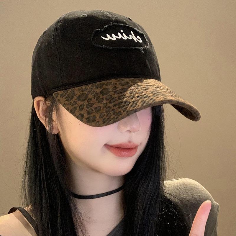 Retro leopard print baseball cap female versatile fashionable hot girl shows her face small color matching cap male trendy cool