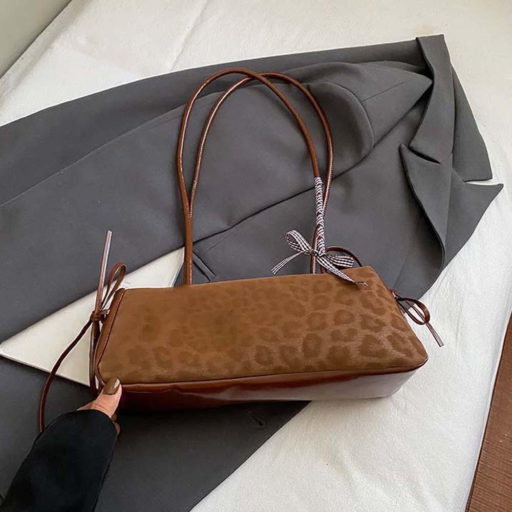 Large Capacity Leopard Print Underarm Bags Sweet PU Shoulder Bag French Stick Handbag School