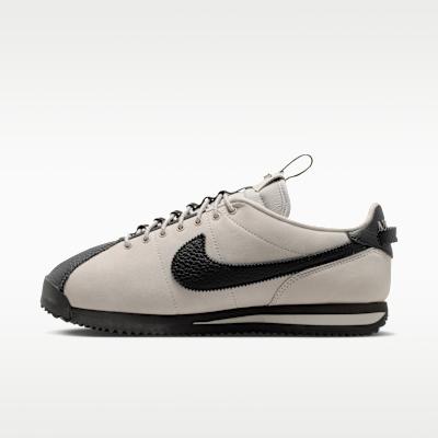 Nike Cortez Serena Williams Design Crew Cream (Women s) 38