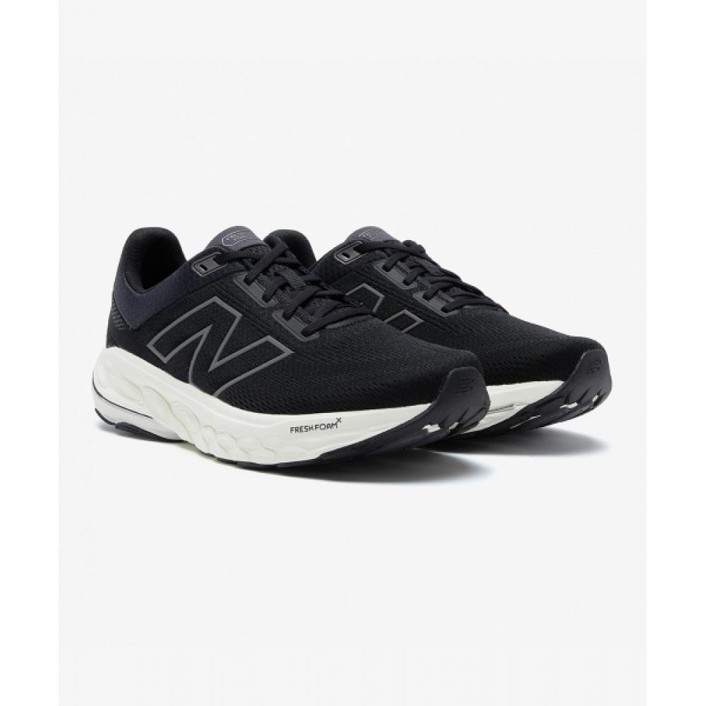 New Balance Nbpffs109b Fresh Foam X 860 V14  Male 2e   Stabilized   Black 