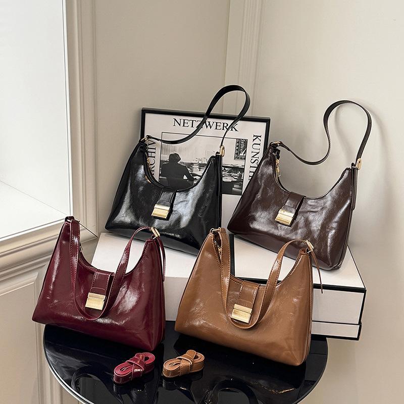 Niche High-end Women's Bag Fashion PU Shoulder Messenger Bag Light Luxury Solid Color Commuter Armpit Bag