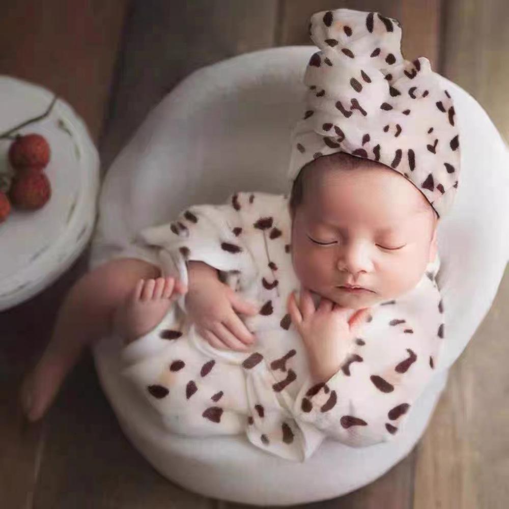 Newborn Bathrobe Baby Pajamas Photo Shoot Costume Set for Boys and Girls