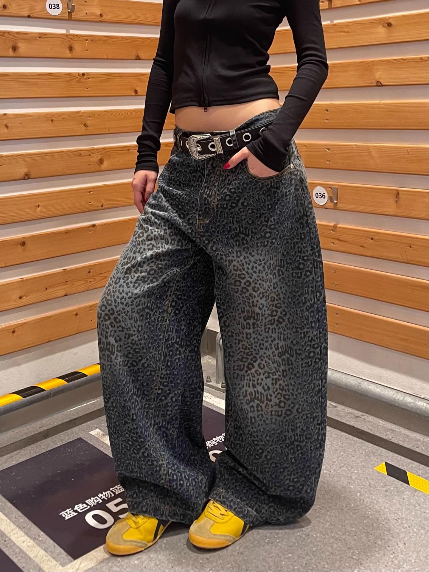 

Gradient Leopard Print High-Waist Denim Pants - Women s Y2K Curved Leg, Slim Fit, Full Print, Washed, Summer Style 2 Extra Large