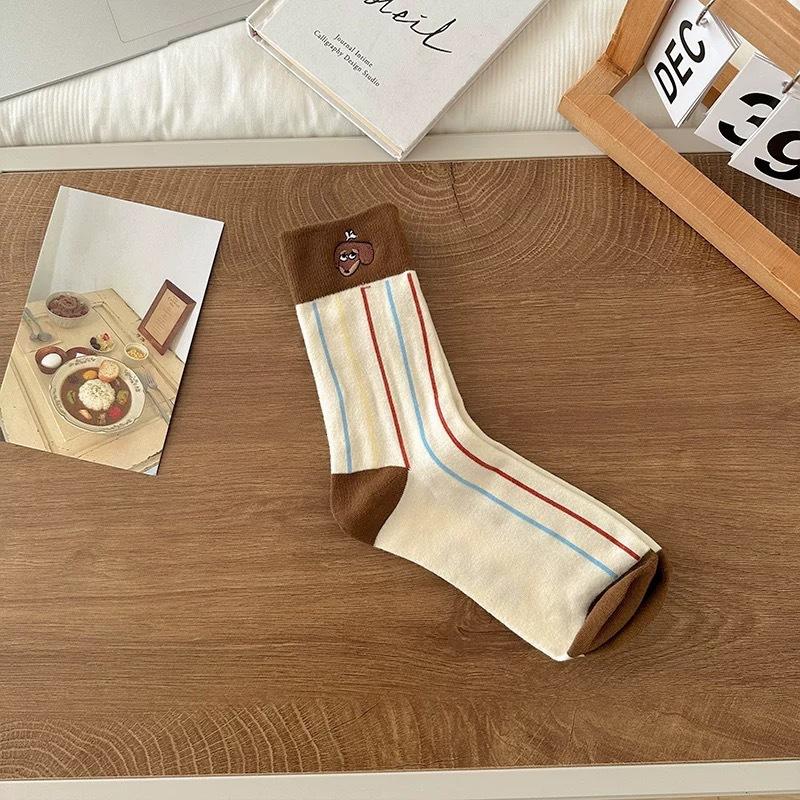 

Осень и Зима Универсальные Трехмерные Мультяшные Носки для Женщин, Чистый Хлопок Разноцветные в Горошек Полосатые с Бахромой Такса Носки до Середины Икры в Тренде 1 pair