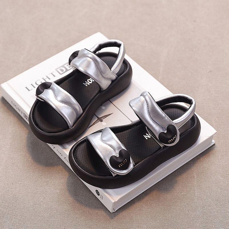 New summer princess sandals, stylish soft-soled beach shoes for girls 26