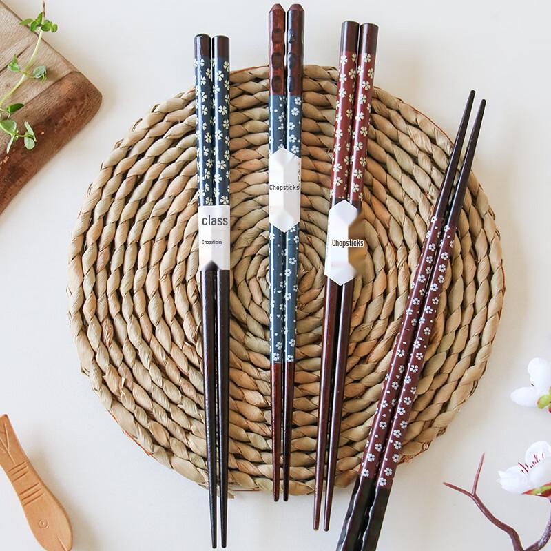 DaXinYuanLin Japanese Style Solid Wood Chopsticks