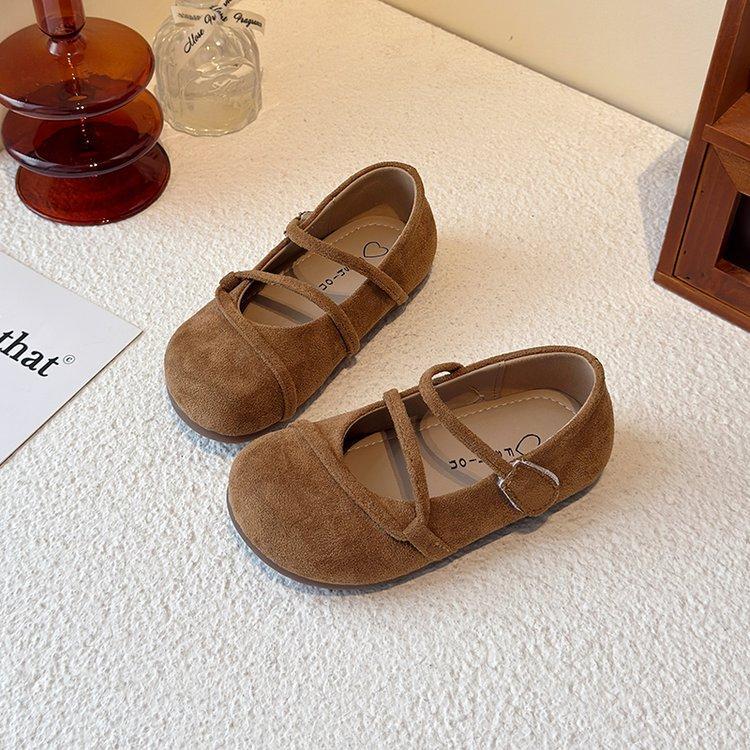 

Girls shoes spring and autumn single shoes shallow mouth girl princess leather shoes Korean version of female treasure soft sole foreign style childr 37 верблюд