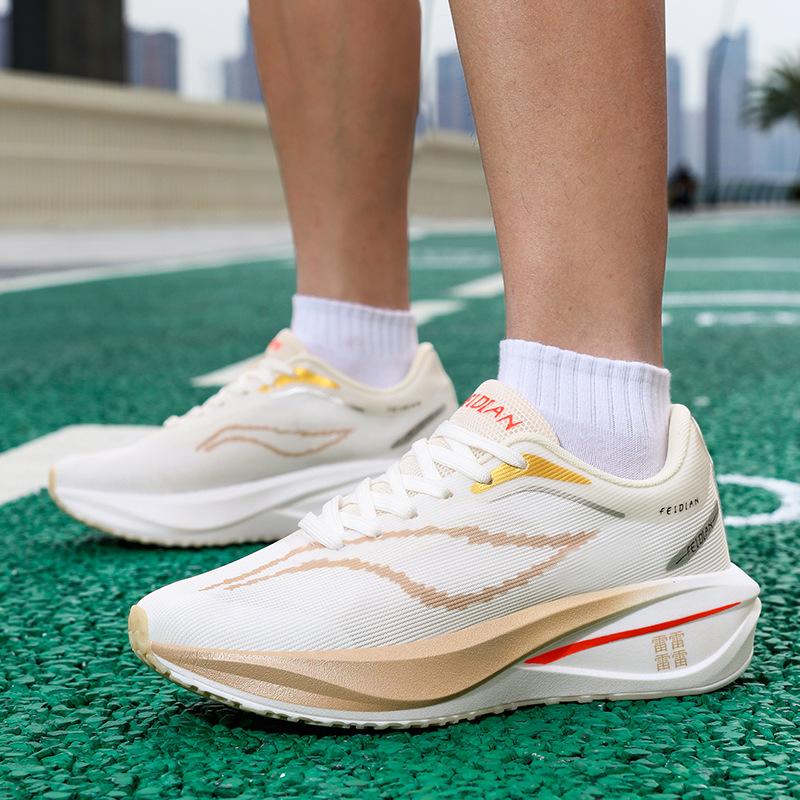 New 5C Couple Sports Running Shoes Non-slip Outsole Wear-resistant, Breathable and Comfortable Men's and Women's Marathon Running Shoes