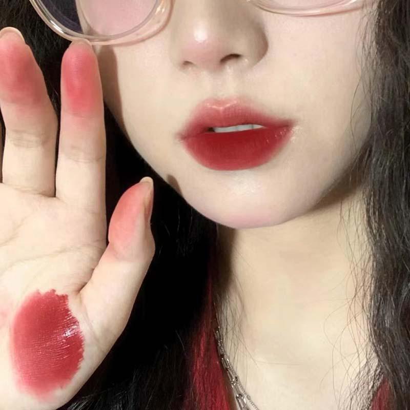 Kekemood Psychedelic Colors Matte Velvet Lip Glaze - Long-lasting, non-transfer, student-friendly lipstick for women.