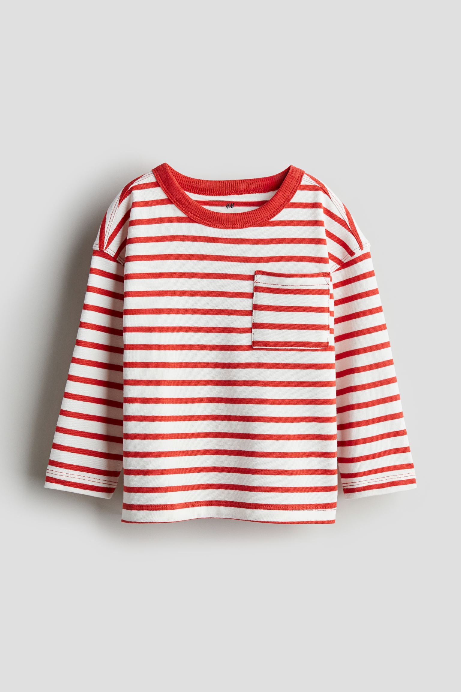 

Футболка с длинными рукавами