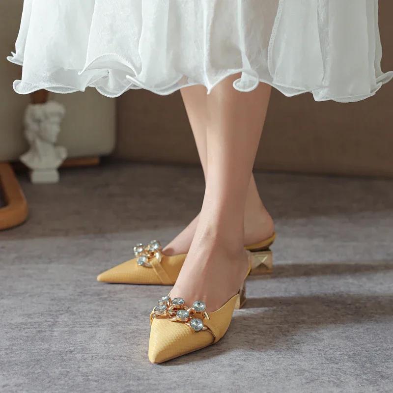 Women's Shoes On Sale 2024 Brand Autumn Women's Slippers Pointed Toe Metal Decoration Brilliant Diamond Chunky Heels Shoes Women