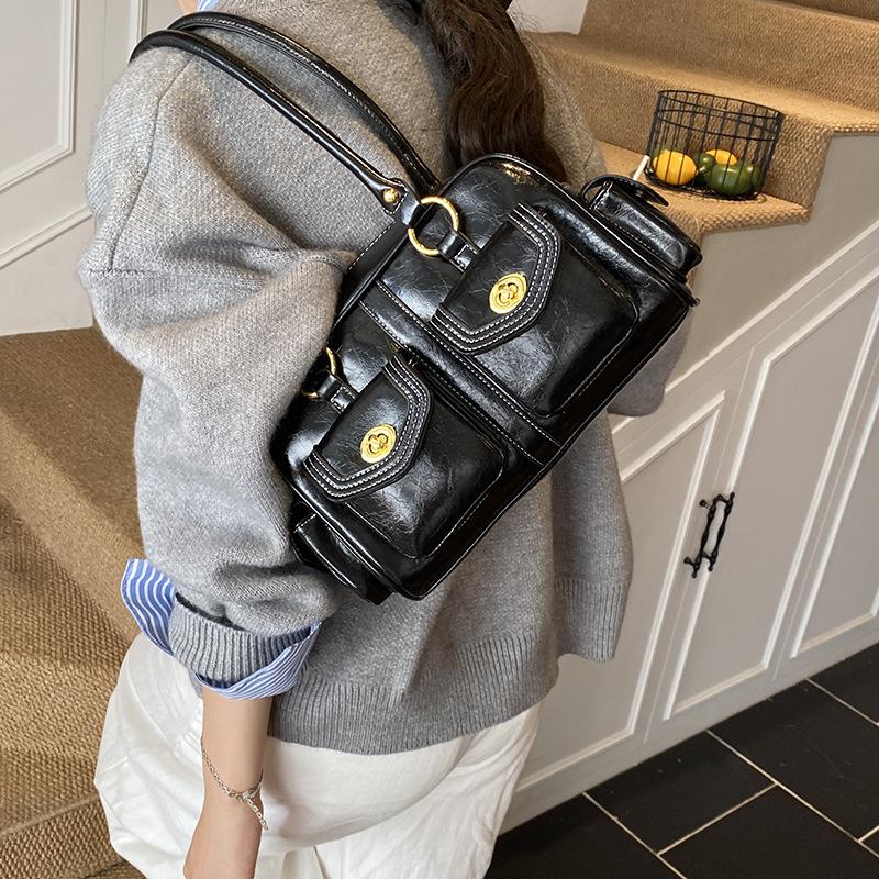 

New Women Shoulder Bag Large capacity Commuting Pillow Ladies Totes High Quality Casual Multiple Pockets Handheld Handbag bolsa чёрный