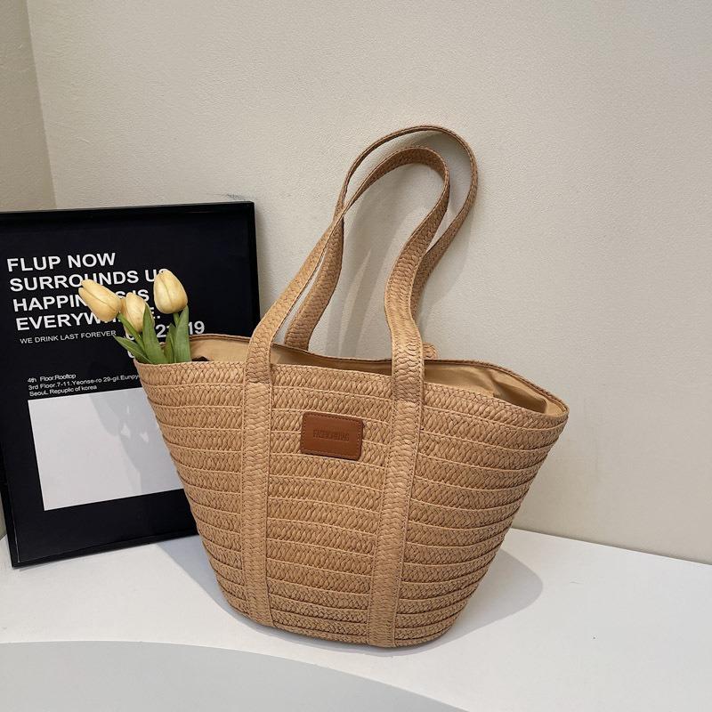 Straw Handbag Women's Woven Shoulder Bag Versatile Handbag Tote Bag Vegetable Basket Bag Simple Bucket Bag