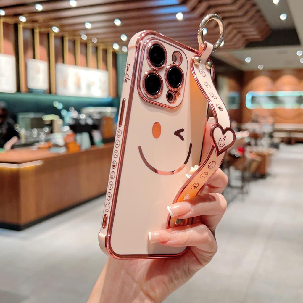New product applies to iPhone17ProMax side smiley face wrist strap Apple 15 electroplated mobile phone case 16 protective case